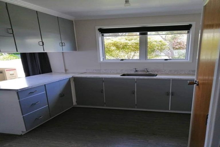 Photo of property in 5a Rennell Street, Frankleigh Park, New Plymouth, 4310
