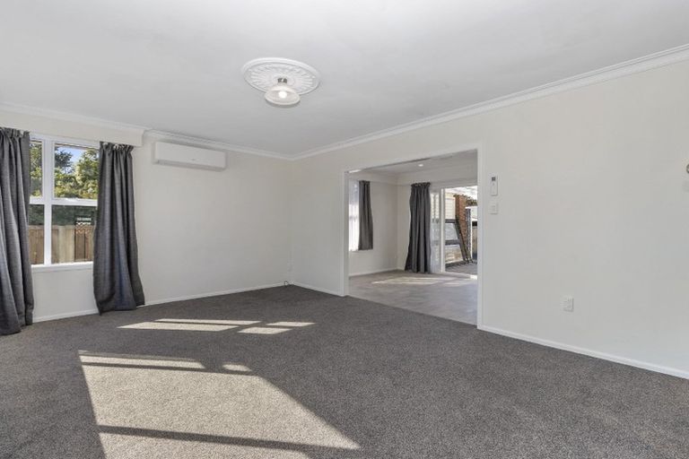 Photo of property in 10 Roseburg Street, Fairfield, Hamilton, 3214