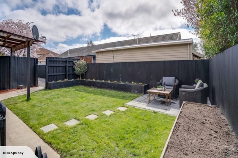 Photo of property in 70b White Street, Rangiora, 7400