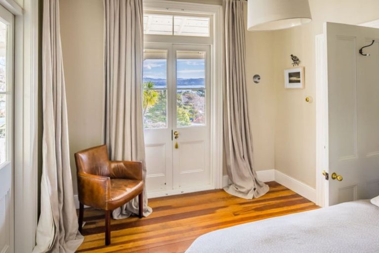 Photo of property in 17 Kowhai Street, Eastbourne, Lower Hutt, 5013