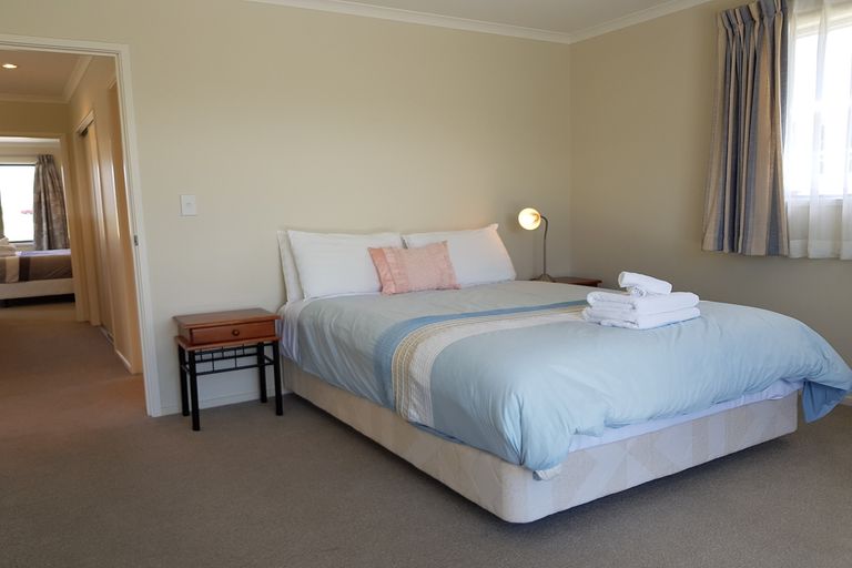 Photo of property in 4 Andrew Don Drive, Lake Tekapo, 7999