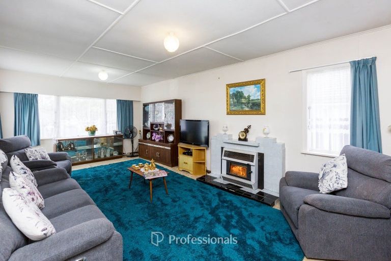 Photo of property in 21 Hay Street, Wainuiomata, Lower Hutt, 5014