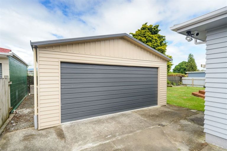 Photo of property in 19 Winchester Street, Awapuni, Palmerston North, 4412