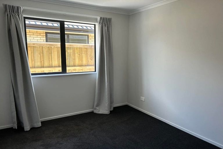 Photo of property in 4 Henshaw Street, Woodend, 7610