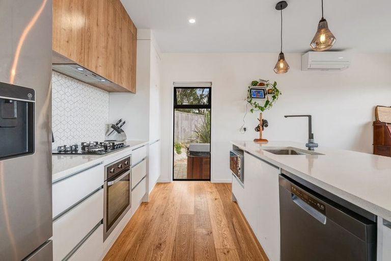 Photo of property in 4 St Julia Court, Helensville, 0800