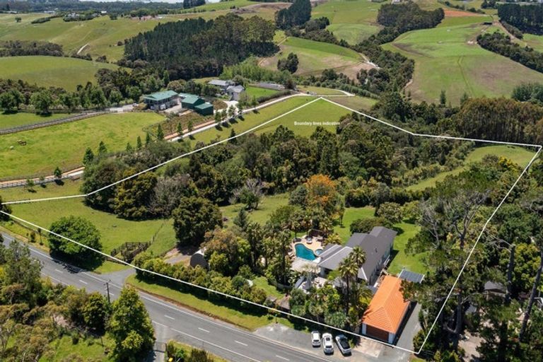 Photo of property in 394 Whitmore Road, Tawharanui Peninsula, Warkworth, 0986