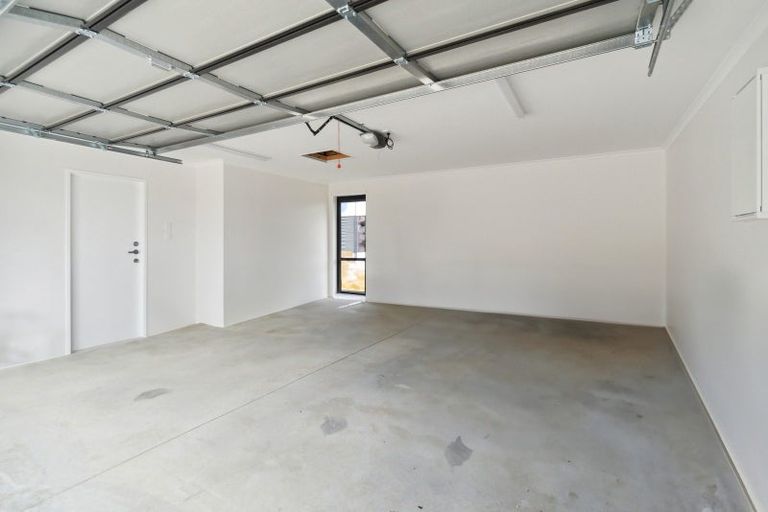 Photo of property in 33a Leathem Crescent, Pokeno, 2402