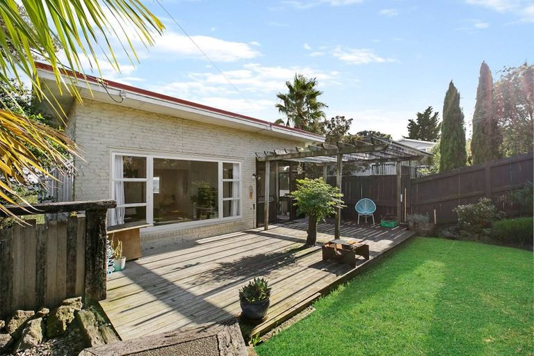 Photo of property in 104 Hibiscus Coast Highway, Red Beach, 0932