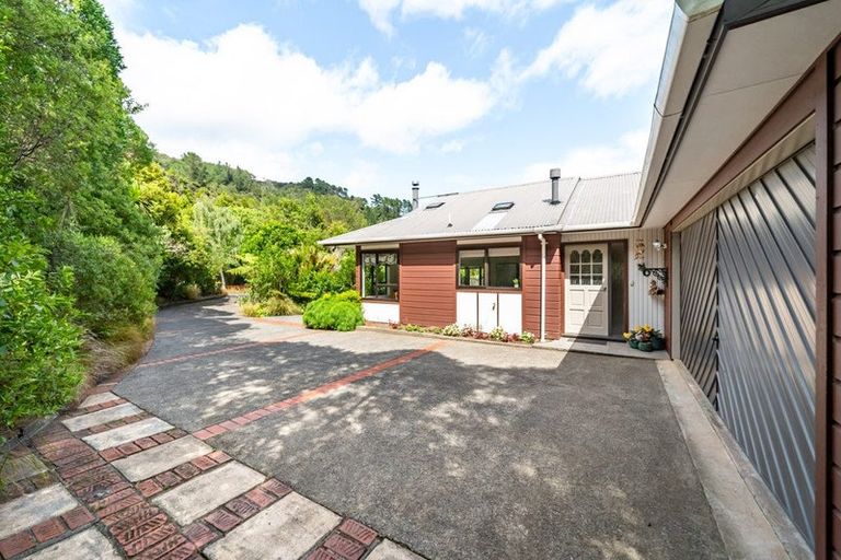 Photo of property in 95 Tawhai Street, Stokes Valley, Lower Hutt, 5019