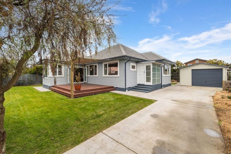 Photo of property in 92 Mcfaddens Road, St Albans, Christchurch, 8052