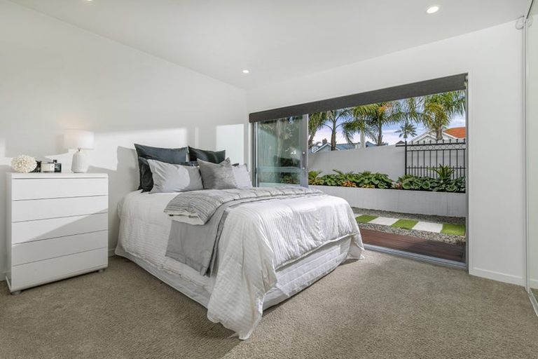 Photo of property in 8a Rarere Road, Hauraki, Auckland, 0622