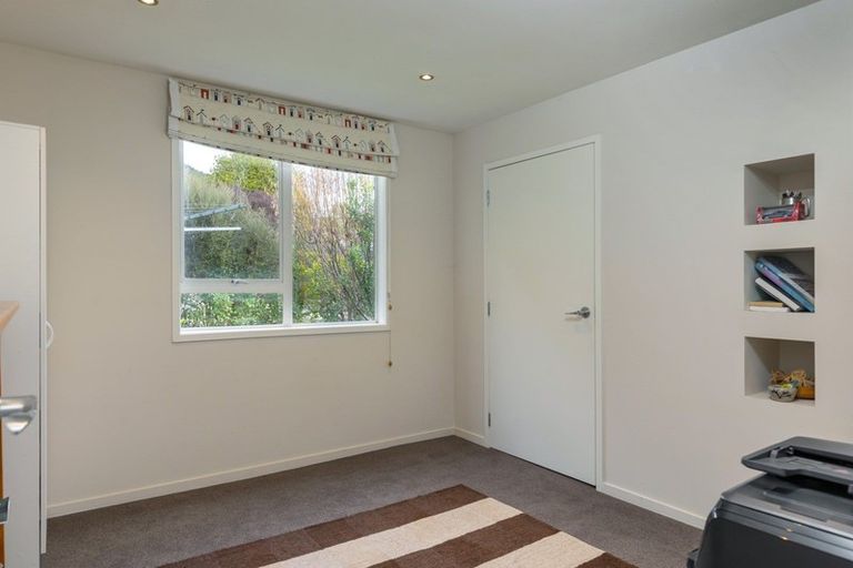 Photo of property in 102a Milton Terrace, Picton, 7220