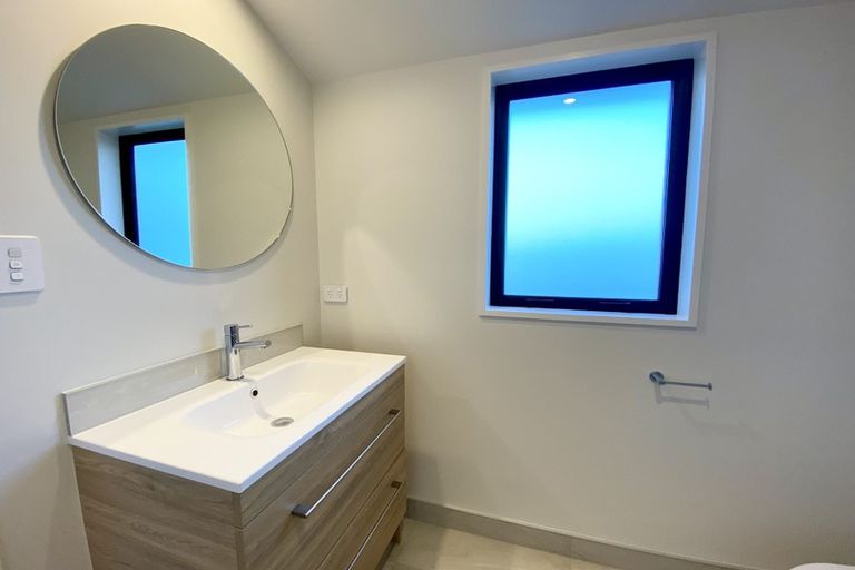 Photo of property in 4/50 Hills Road, Edgeware, Christchurch, 8013