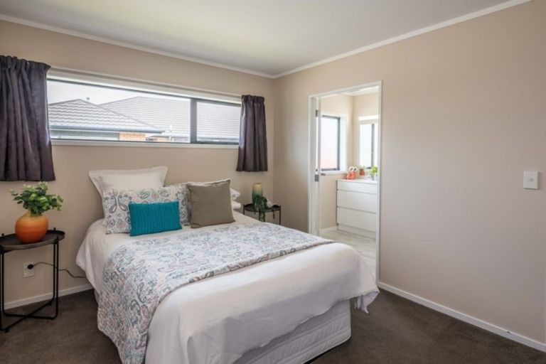 Photo of property in 45a Makarini Street, Paraparaumu, 5032