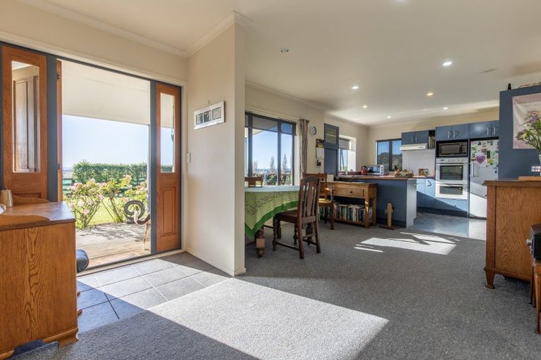 Photo of property in 639 Lindsay Road, Waipukurau, 4283