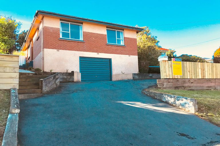 Photo of property in 289 Main South Road, Green Island, Dunedin, 9018