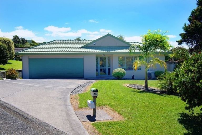 Photo of property in 15 Brookvale Park, Stanmore Bay, Whangaparaoa, 0932