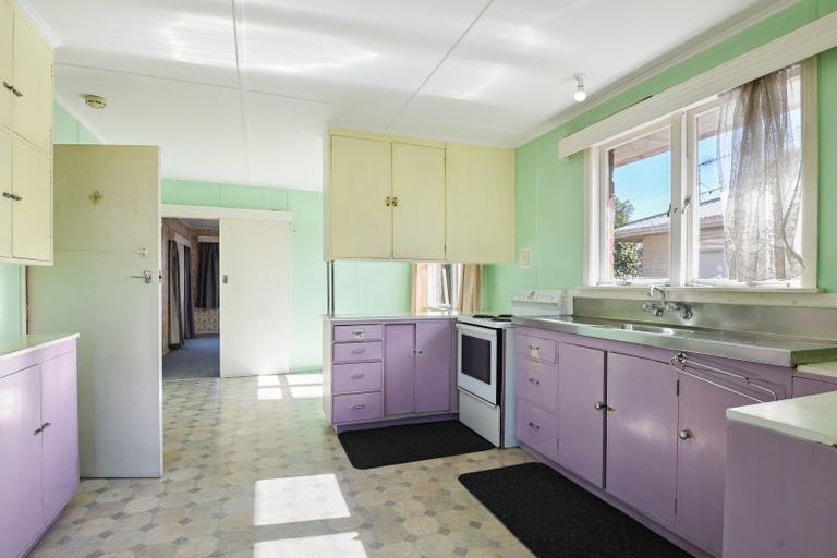 Photo of property in 13 Clyde Street, Utuhina, Rotorua, 3015