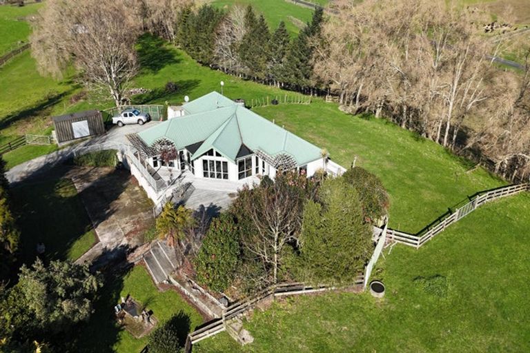 Photo of property in 53 Parapara Road, Tirau, 3410