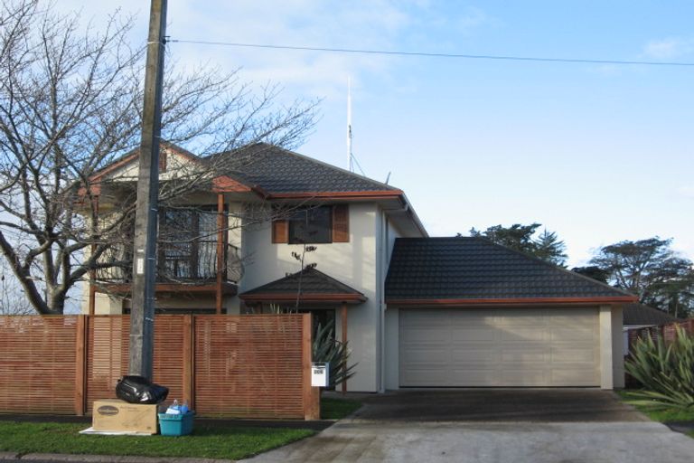 Photo of property in 208 Fox Street, Hamilton East, Hamilton, 3216