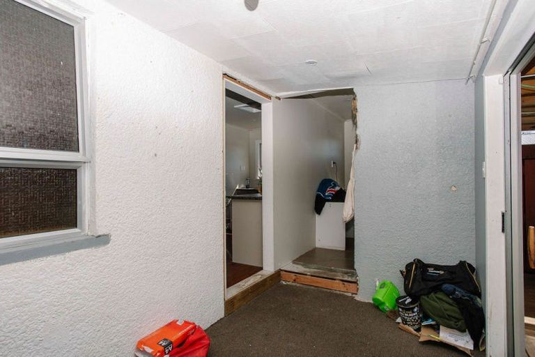 Photo of property in 47 Miller Street, Dannevirke, 4930