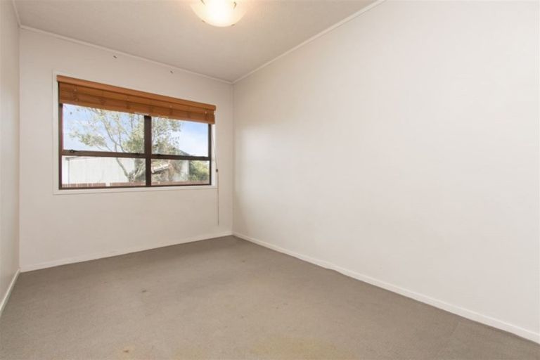 Photo of property in 2/6 Miami Street, Mangere East, Auckland, 2024