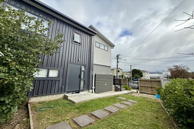 Photo of property in 1/6 Bertram Grove, Naenae, Lower Hutt, 5011
