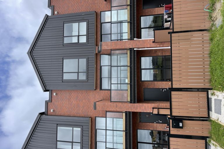 Photo of property in 39a Murphys Park Drive, Flat Bush, Auckland, 2019