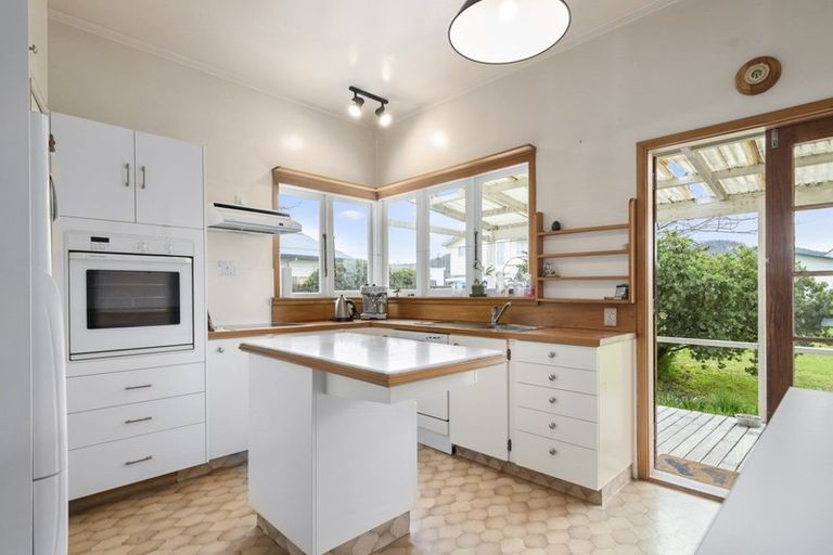 Photo of property in 91 Whitby Road, Wakefield, 7025