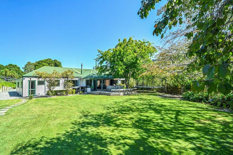 Photo of property in 445 Anaroa Road, Raukawa, Hastings, 4174