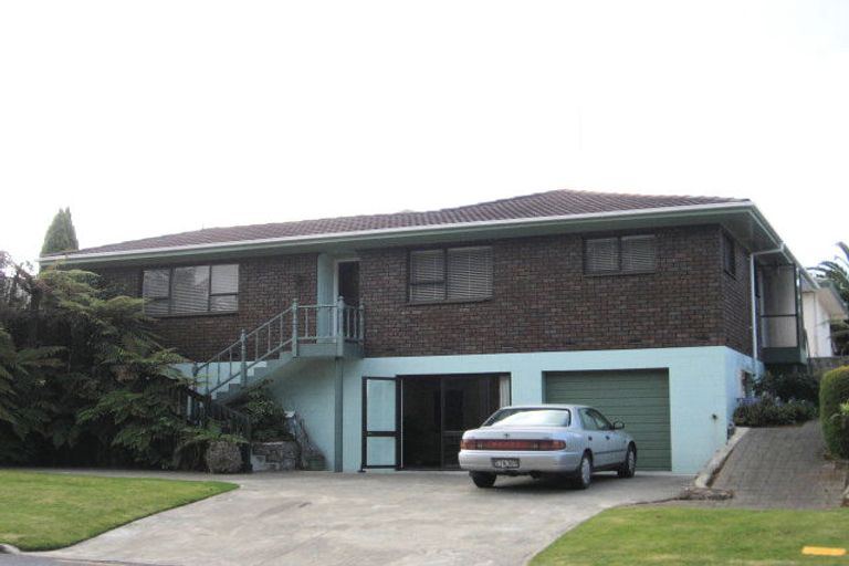 Photo of property in 2 Maida Vale Street, Glenholme, Rotorua, 3010