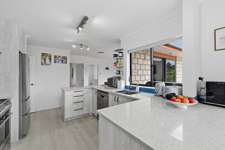 Photo of property in 93 Orion Drive, Welcome Bay, Tauranga, 3112