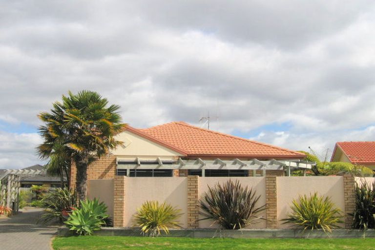 Photo of property in 6 Francevic Avenue, Mount Maunganui, 3116