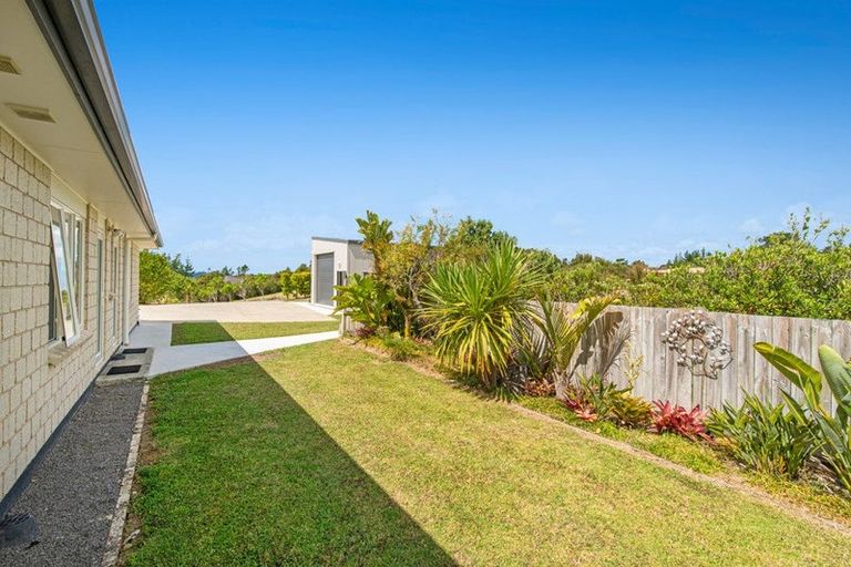 Photo of property in 155 West Road, Kaukapakapa, 0873