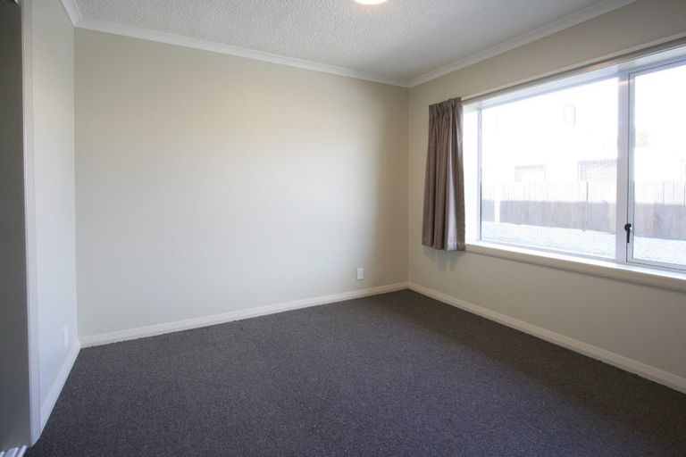 Photo of property in 214 Main South Road, Green Island, Dunedin, 9018