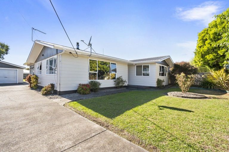 Photo of property in 23 Phillips Street, Sanson, 4817