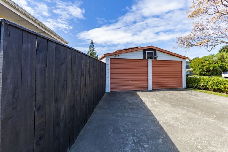 Photo of property in 17 Harris Street, Greenmeadows, Napier, 4112