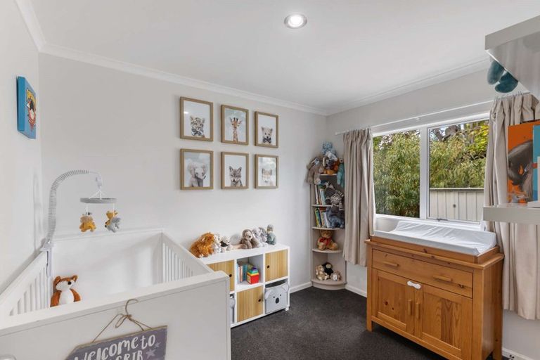 Photo of property in 3/69 Awaroa Road, Helensville, 0800