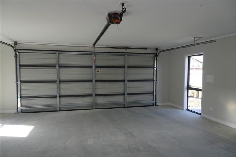 Photo of property in 4 Waghorn Street, Pyes Pa, Tauranga, 3112