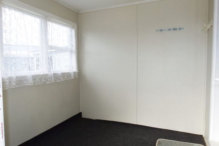 Photo of property in 4 Standish Street, Midhirst, Stratford, 4394