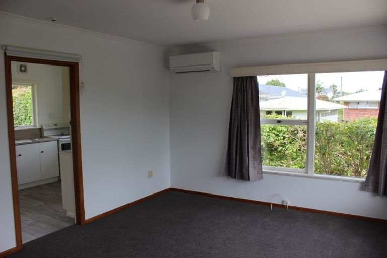 Photo of property in 1/13 Stanley Avenue, Milford, Auckland, 0620
