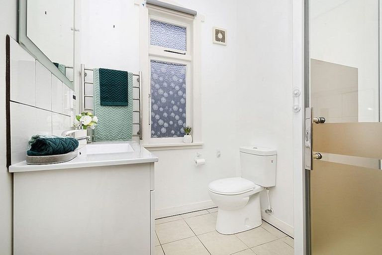 Photo of property in 18 Cudby Street, Woburn, Lower Hutt, 5011