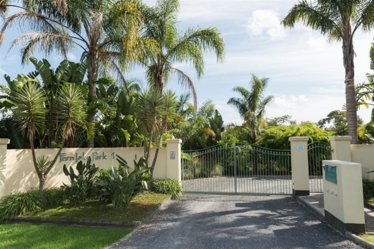 Photo of property in 66b Pa Road, Kerikeri, 0230