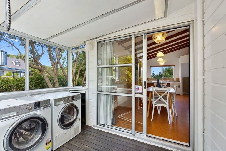 Photo of property in 7 Napier Grove, Waikanae Beach, Waikanae, 5036