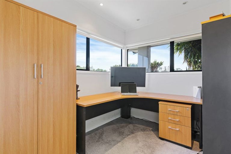 Photo of property in 85 Whitford-maraetai Road, Whitford, Howick, 2571