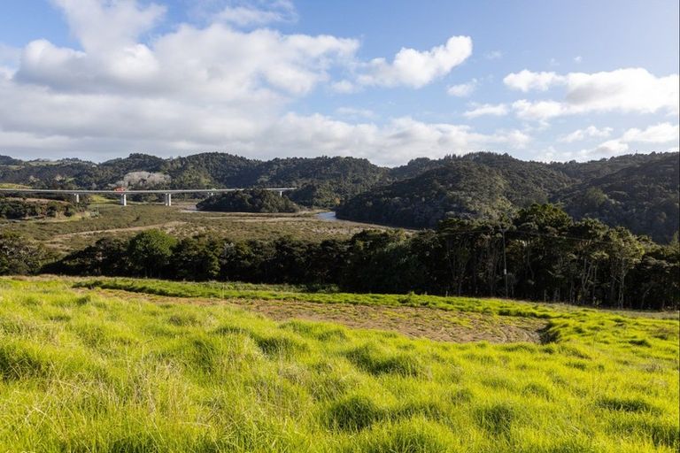 Photo of property in 159 Weranui Road, Waiwera, Orewa, 0994