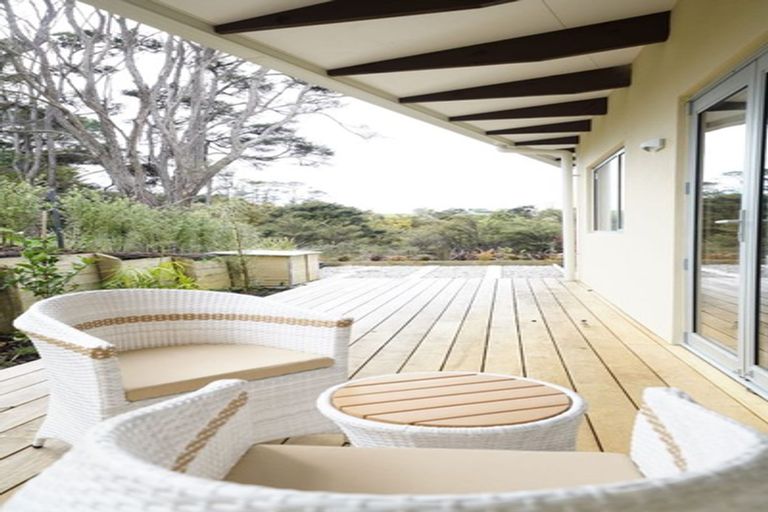 Photo of property in 217 Lonely Track Road, Albany Heights, Auckland, 0632