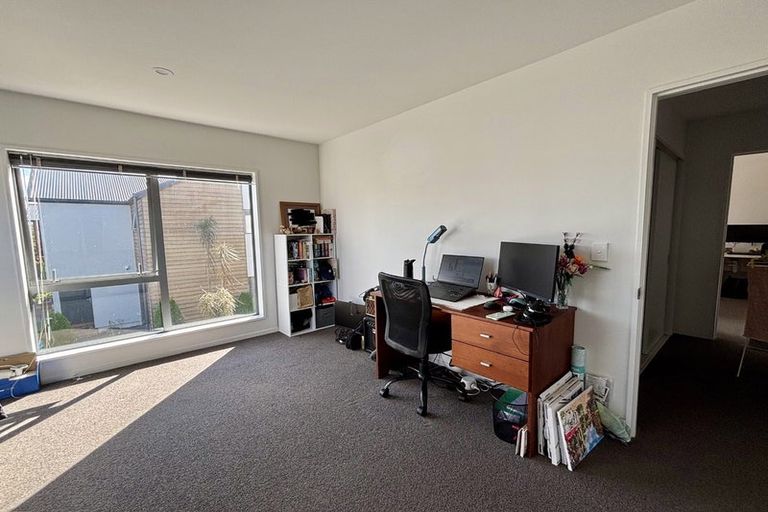 Photo of property in 480a Manchester Street, St Albans, Christchurch, 8014