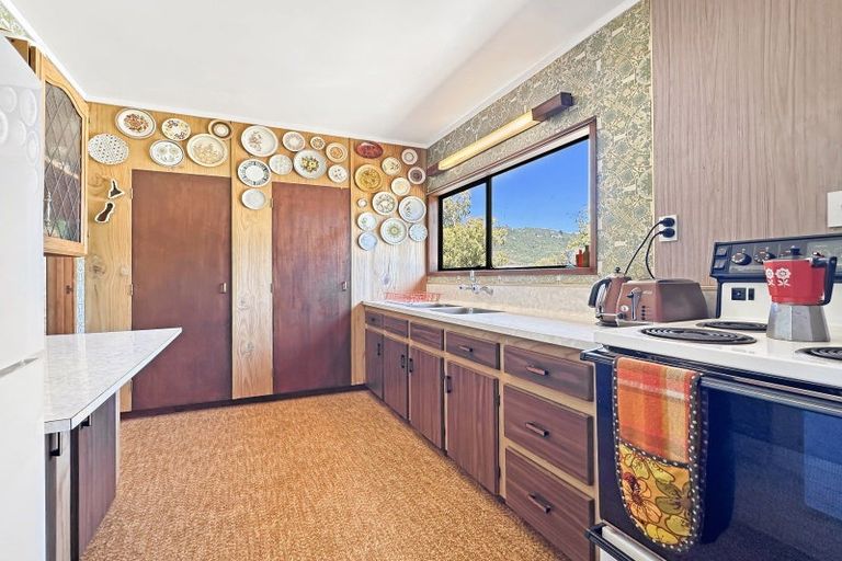 Photo of property in 82 Marina Terrace, Kinloch, Taupo, 3377