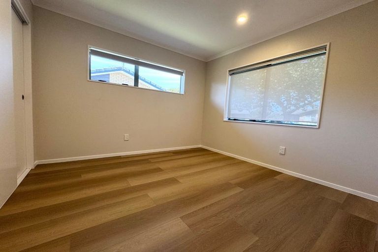 Photo of property in 2 Cottesmore Place, Huntington Park, Auckland, 2013